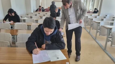 Lise ve üniversite öğrencilerine yönelik umre ödüllü bilgi yarışması düzenlendi