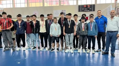 Ahlat’ta 19 Mayıs Coşkusu Güreş Müsabakalarıyla Taçlandı