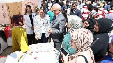 Muş’ta Hayat Boyu Öğrenme Haftası Sergisi Ziyaretçilerini Ağırlıyor