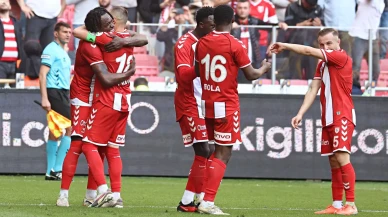 Samsunspor evinde 3 golle kazandı