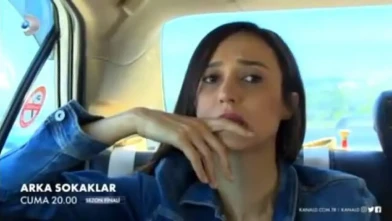 Arka Sokaklar'da Aylin Komiser diziye veda etti