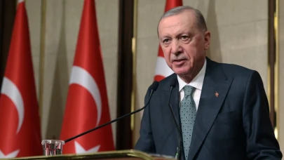 Cumhurbaşkanı Erdoğan, bayram namazını Büyük Çamlıca Camii'nde kıldı
