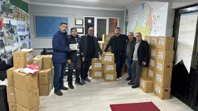 Darıca'da ihtiyaç sahiplerine 300 ramazan kolisi dağıtıldı