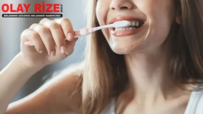 Adet döngünüz diş etlerinizi de etkileyebilir!