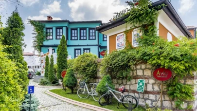 Eskişehir’de Mutlaka Görülmesi Gereken Yerler! Eskişehir'in tarihi ve kültürel zenginliklerini keşfetmek isteyenler için önerilen gezilecek alanlar