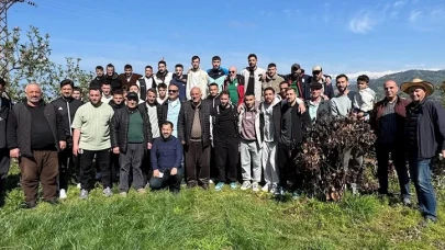 Pazarspor’a Moral Dopingi: Asbaşkan Müftüoğlu’ndan Birlik Yemeği