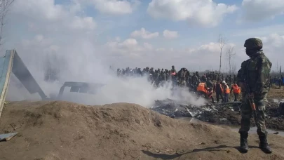 Pakistan'dan Hindistan'a ağır darbe! Sınırda imha edildi