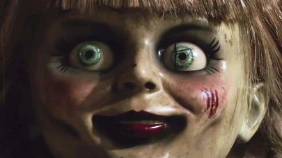Annabelle Bebek Gerçekten Kayıp Mı? Müze Kaçışının Ardındaki Gizem!