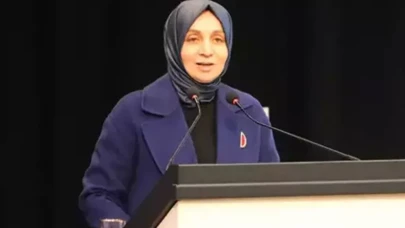 Erdoğan'ın Başdanışmanı Saadet Oruç'a Küfür Skandalı: Vatandaş Suç Duyurusunda Bulundu ve Kayıtları Açıkladı!