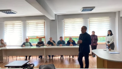 Borçka’da Öğretmenlere Yönelik “Açık Uçlu Madde Yazma ve Ölçme Değerlendirme Semineri” Düzenlendi