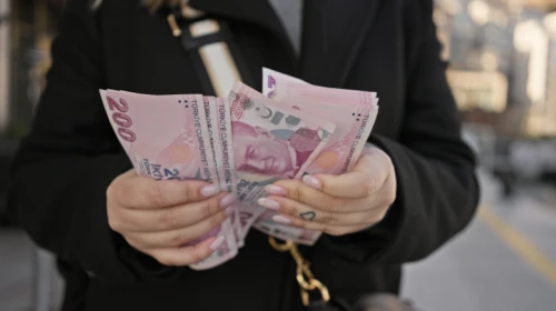 Yüksek Enflasyon Karşısında Hükümetten Asgari Ücrete Zam Yok Açıklaması
