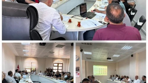 Oltu'da 2024-2025 Eğitim Yılı Değerlendirme Toplantısı Yapıldı