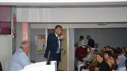Trabzon İl Sağlık Müdürlüğü’nde İş Sağlığı ve Güvenliği Eğitimi Düzenlendi