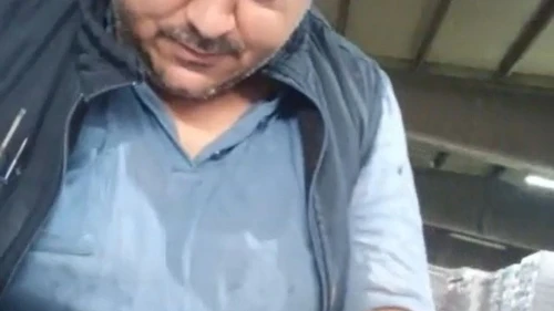 Gaziantep'te Şef, Plastikte Sıkışan Yavru Kediyi Kurtarmak İçin Harekete Geçti