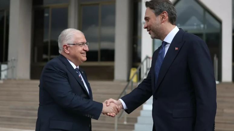 Bakan Güler ve Bayraktar Enerji ve Tabii Kaynaklar Bakanlığında Bir Araya Geldi