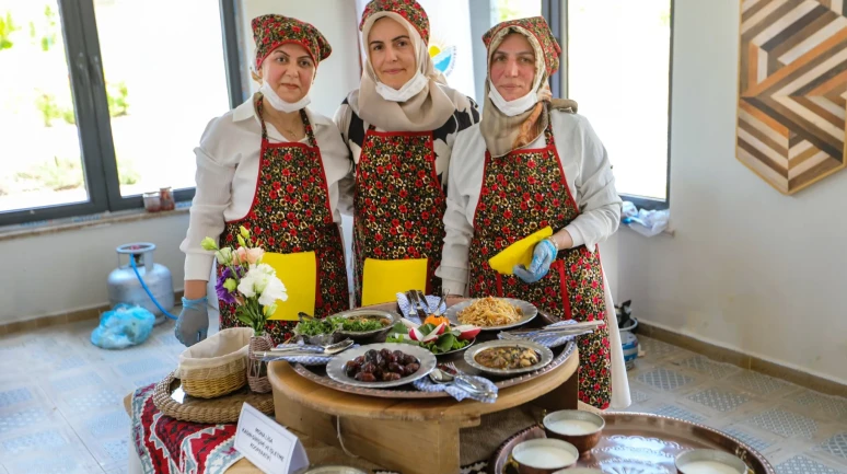 Van'da Kadın Kooperatifleri Yemek Yarışması Büyüleyici Başarılarla Gerçekleşti