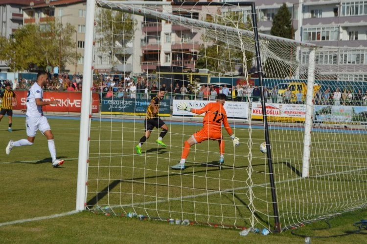 Keşanspor Babaeskispor’u 5-0 ile uğurladı