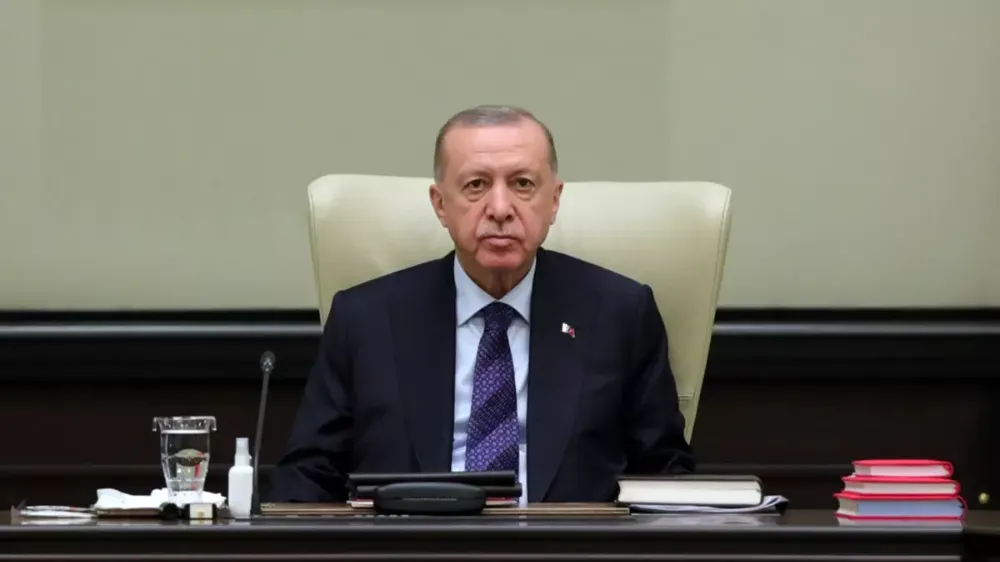 AK Parti 4. Olağanüstü Kongresi için geri sayım başladı... Cumhurbaşkanı Erdoğan kurmaylarından bilgi aldı