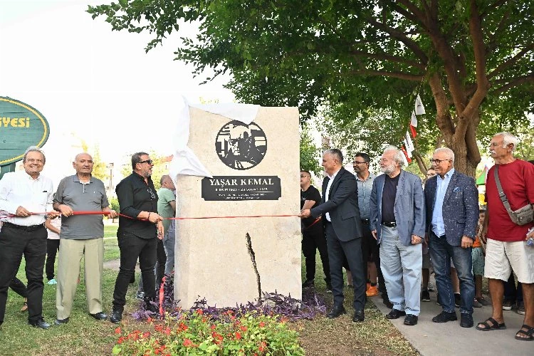100’üncü yılında Yaşar Kemal, Muratpaşa’da anıldı