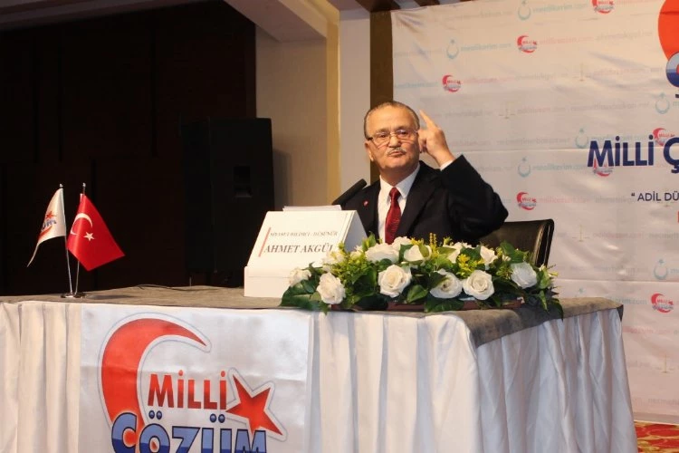 Siyaset bilimci Ahmet Akgül