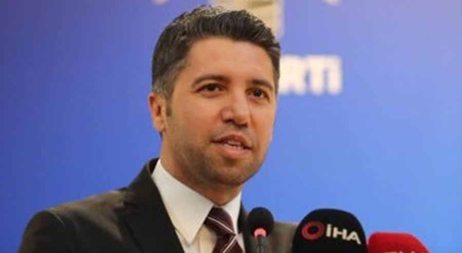 AK Parti Adana İl Başkanı Mehmet Ay istifa etti