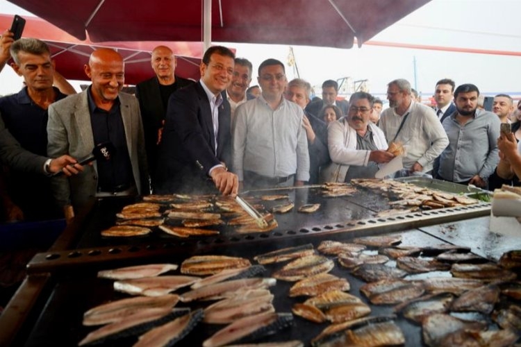 Başkan İmamoğlu Tuzlalı balıkçılarla 