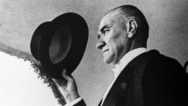 Atatürk nerede doğmuştur? Atatürk saat kaçta, nerede öldü?