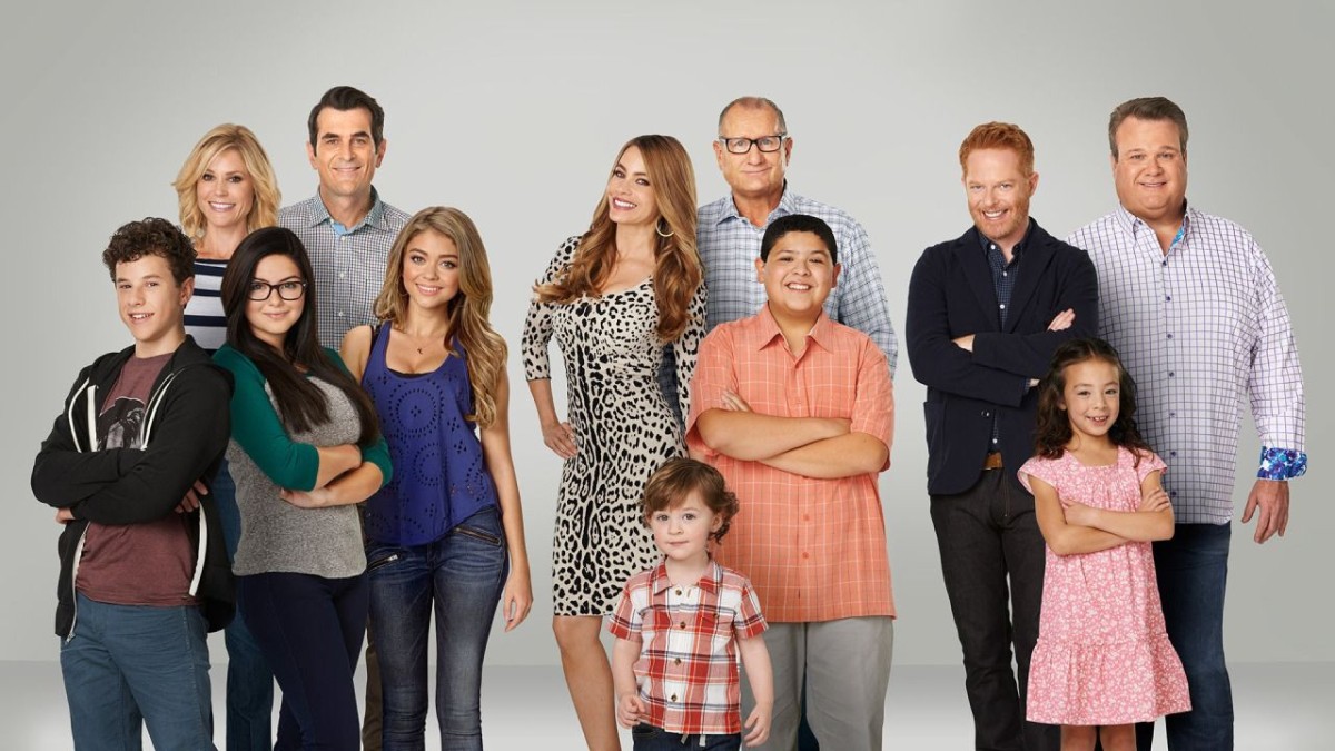 Dizipal Full HD Modern Family 5. sezon 16. bölüm Türkçe altyazı full HD izle!