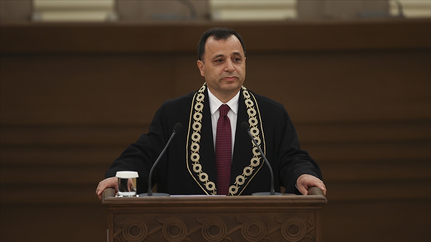 Zühtü Arslan Anayasa Mahkemesi Başkanlığına yeniden seçildi
