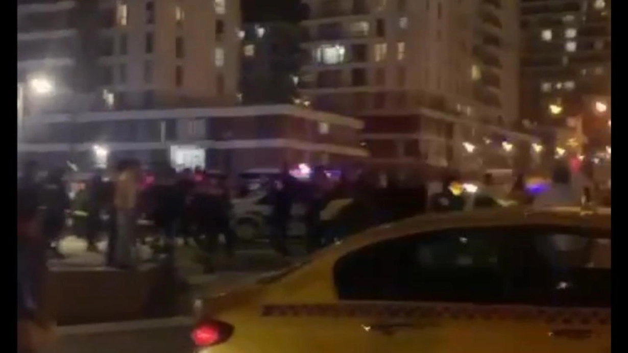 Başakşehir taksi durağı kavgası! 1 kişi yaralandı