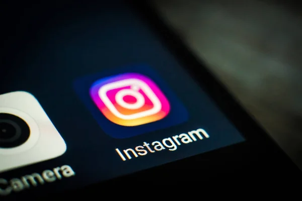 Instagram Gönderileriniz Ana Sayfaya Düşmüyor Mu? Sorunun Sebebi Ne Olabilir?