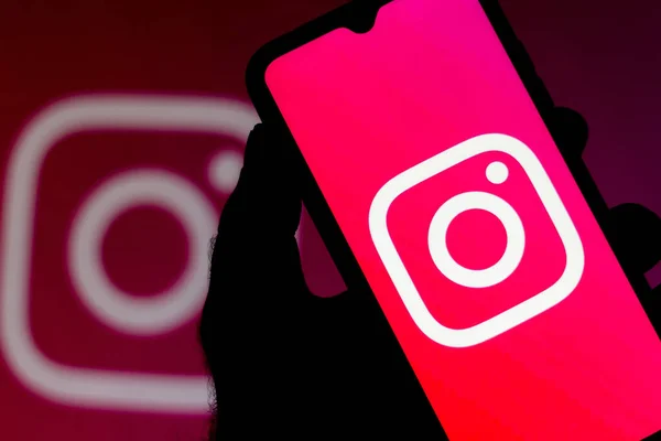 Instagram Takipçi Hilesi 2023: Yasadışı Yollarla Takipçi Artırmanın Riskleri