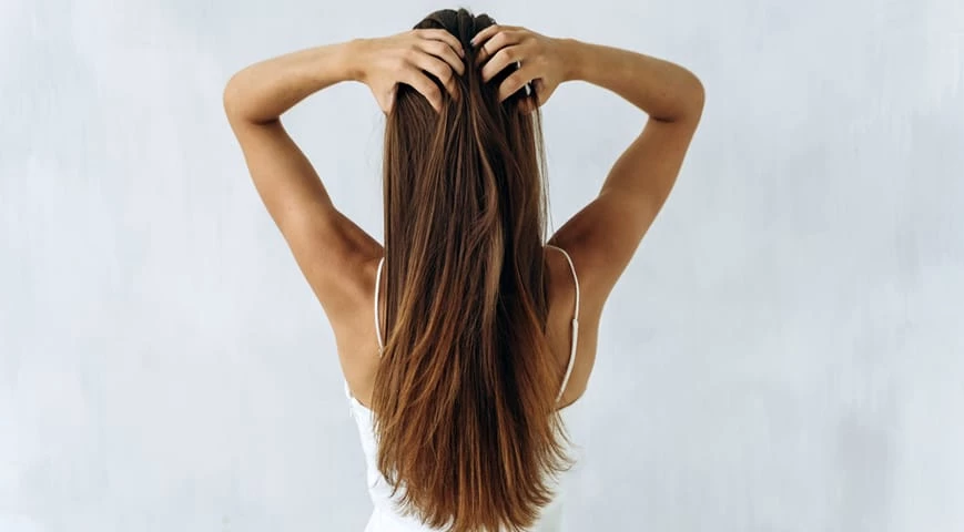 Saç Dökülmesini Tetikleyen Faktörler ve Önlemler - Uzmanın Açıklamaları
