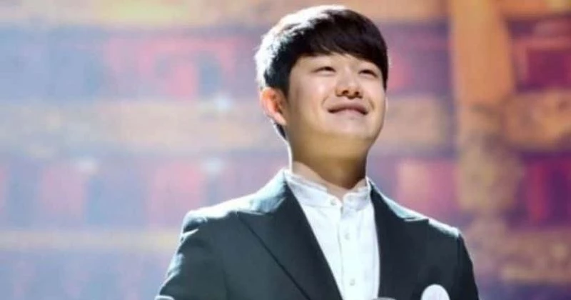 Güney Koreli Şarkıcı Choi Sung Bong, 33 Yaşında Hayatını Kaybetti